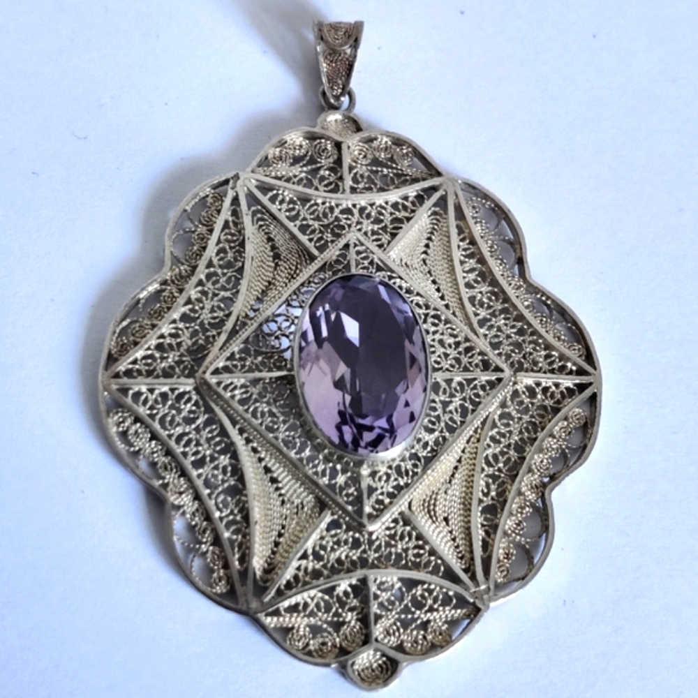 Vintage Filigree Canetille Pendant w/Amethyst